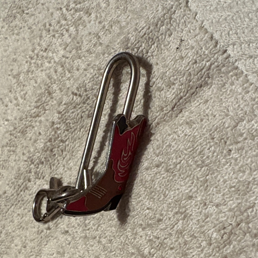 Stylish Silver and Red clip Accessory